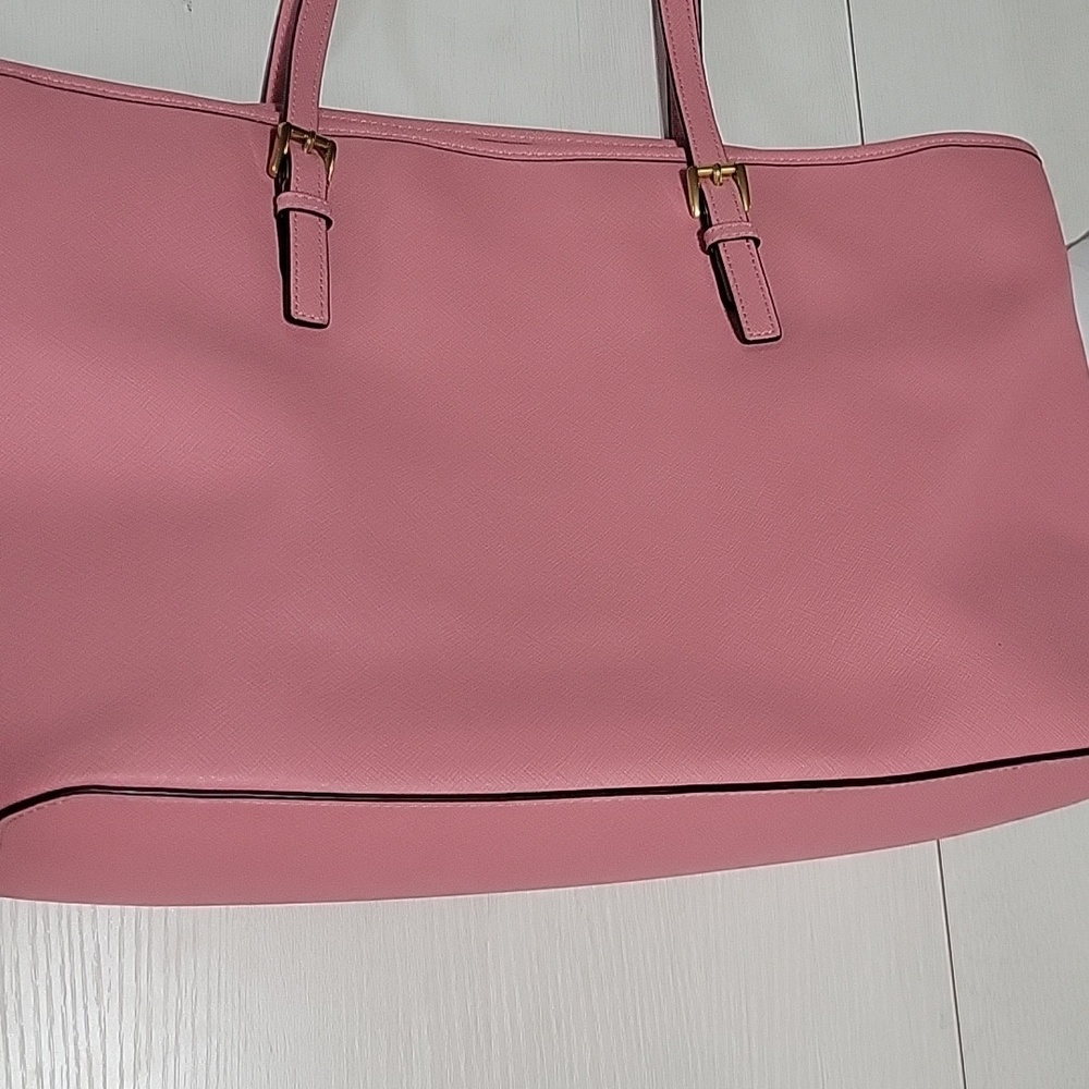 NWOT Michael Kors Rose Pink Leather Tote with Gold Accents And Duster Bag - Picture 4 of 13